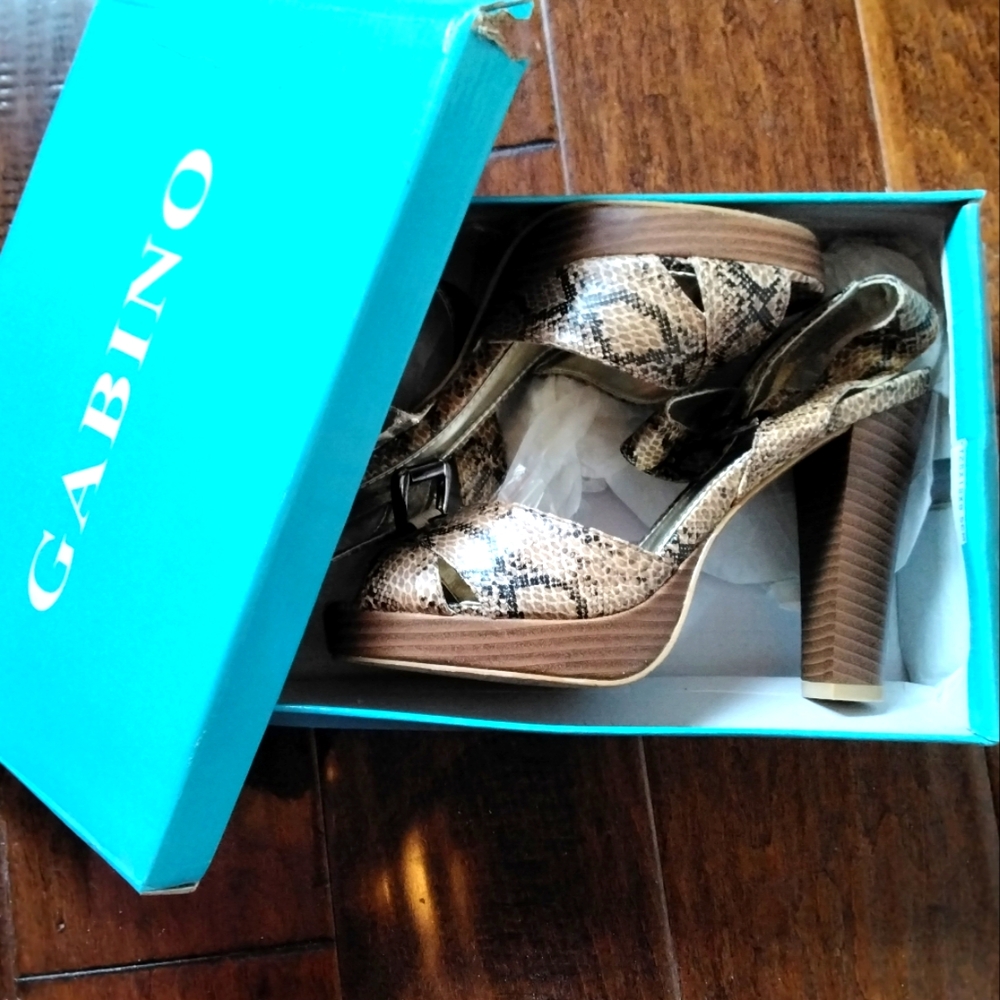 Snake Print Pumps, NEW with box